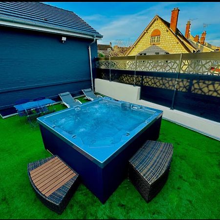 La Maison Du Faubourg Jacuzzi Vitry-le-François Εξωτερικό φωτογραφία