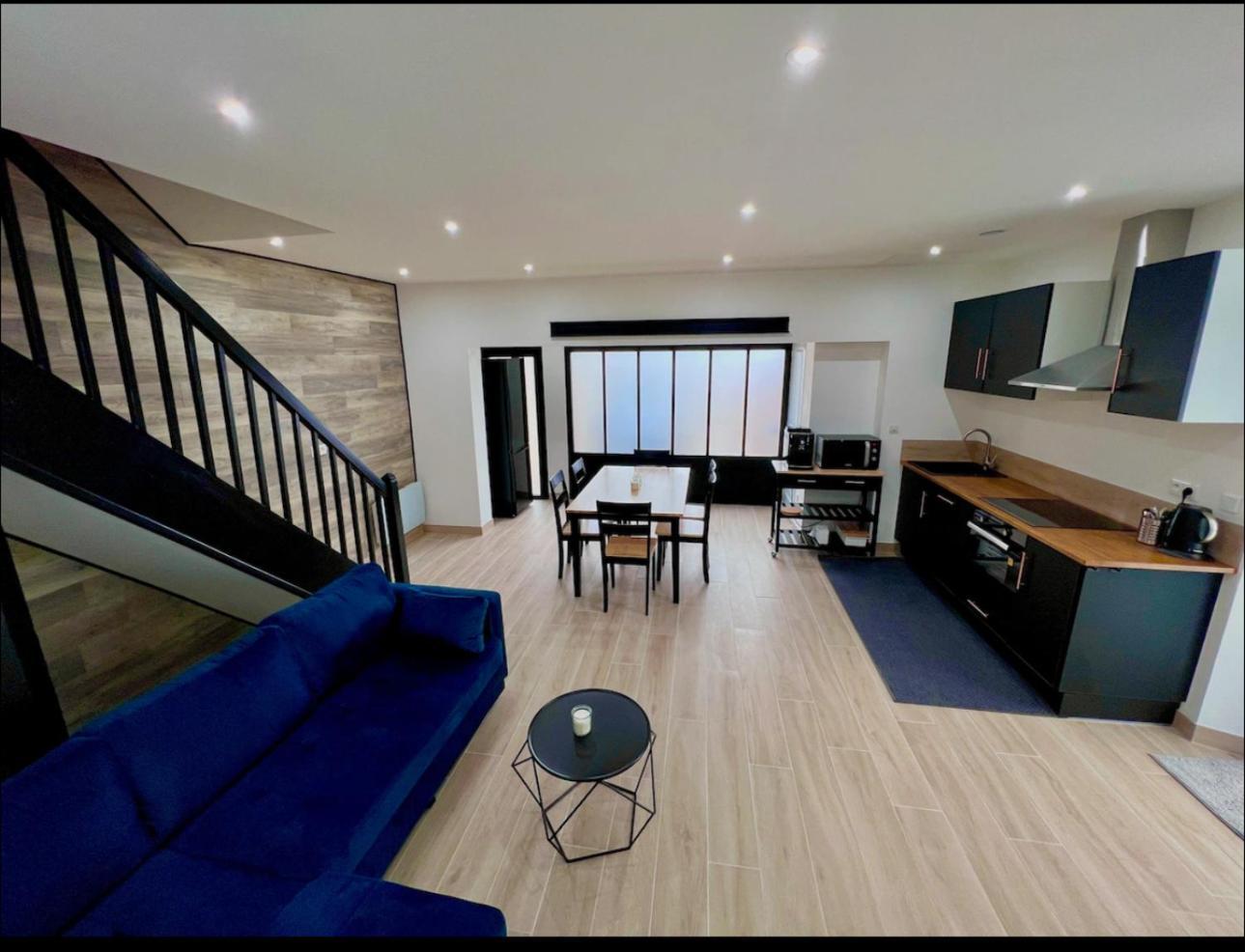 La Maison Du Faubourg Jacuzzi Vitry-le-François Εξωτερικό φωτογραφία